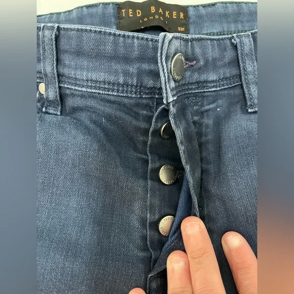 TED BAKER London . Man’s size: 32R - Picture 3 of 4